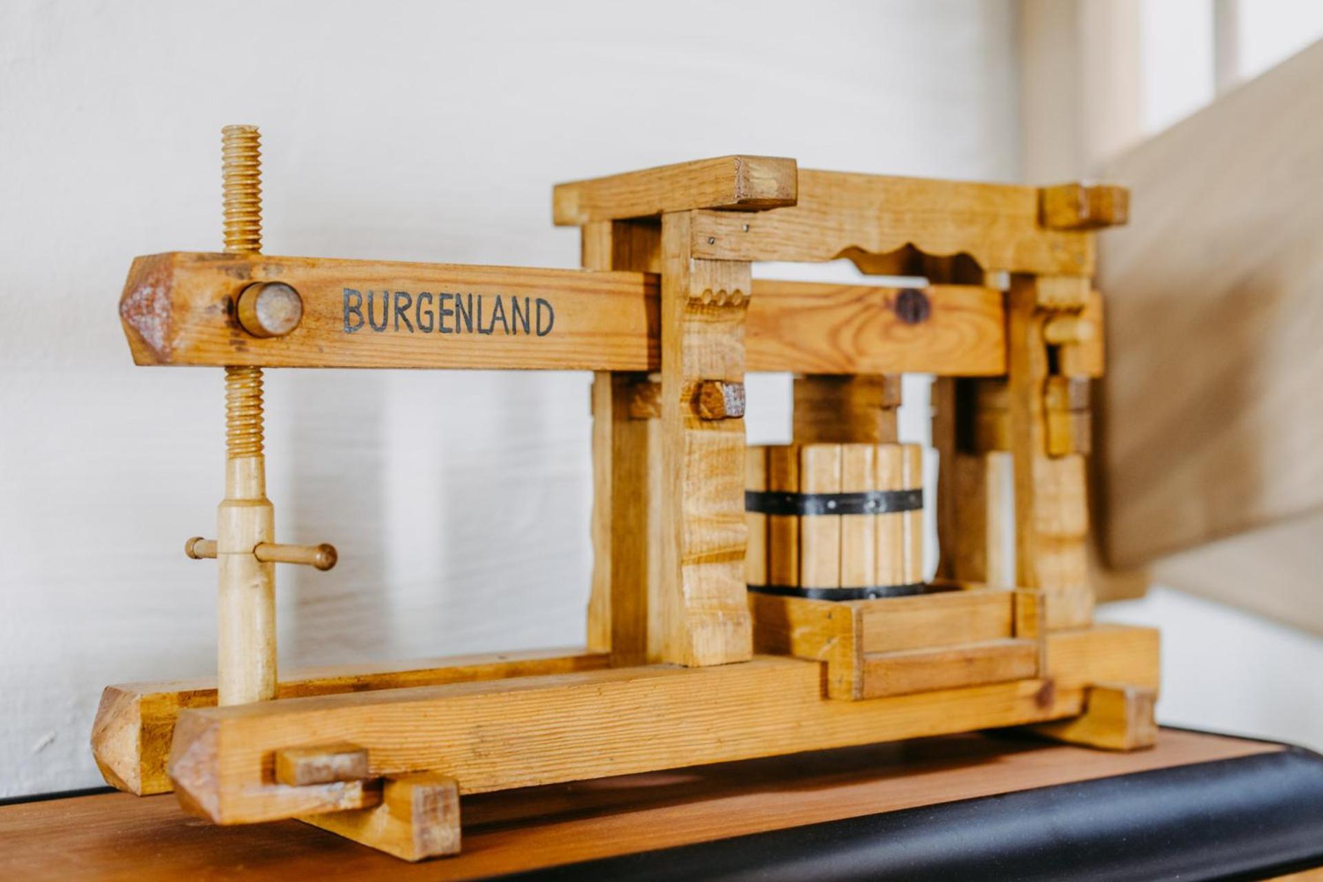 StremUrlaub Im Kellerstoeckl Dunstアパートメント 部屋 写真